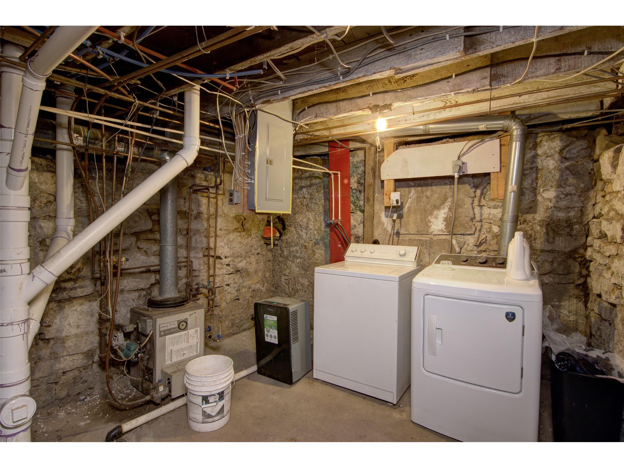 312 University Street #1&2 Elk Mound WI 54739 1601700 image13