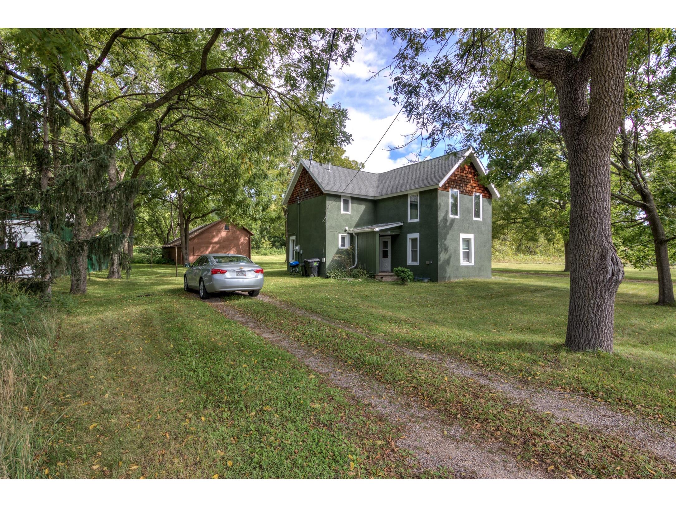 312 University Street #1&2 Elk Mound WI 54739 1601700 image32