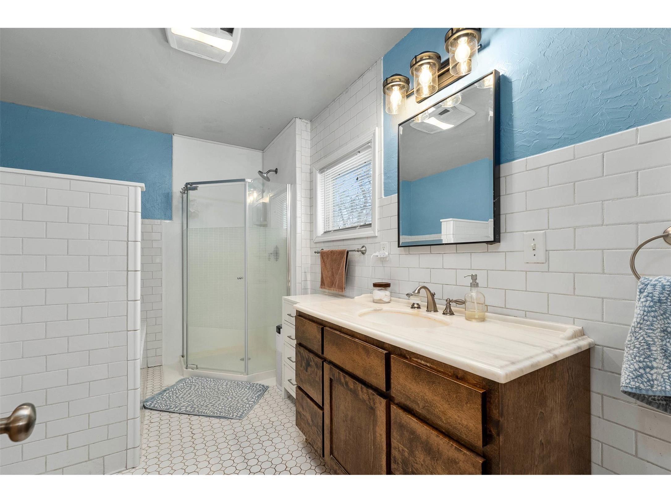 313 Lindoo Avenue E Ladysmith WI 54848 1599318 image17