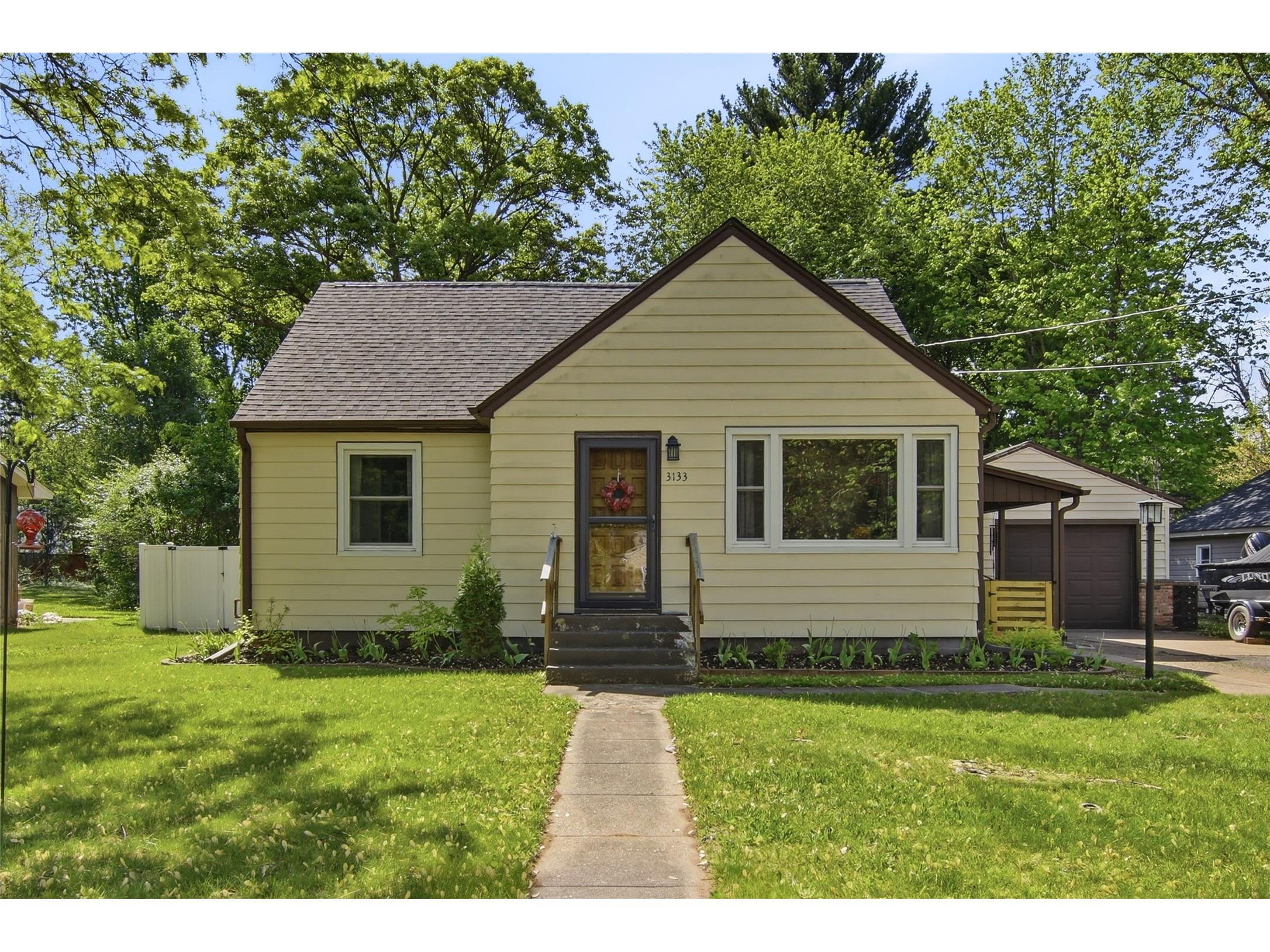 3133 Locust Lane Eau Claire WI 54703 1601542 image1