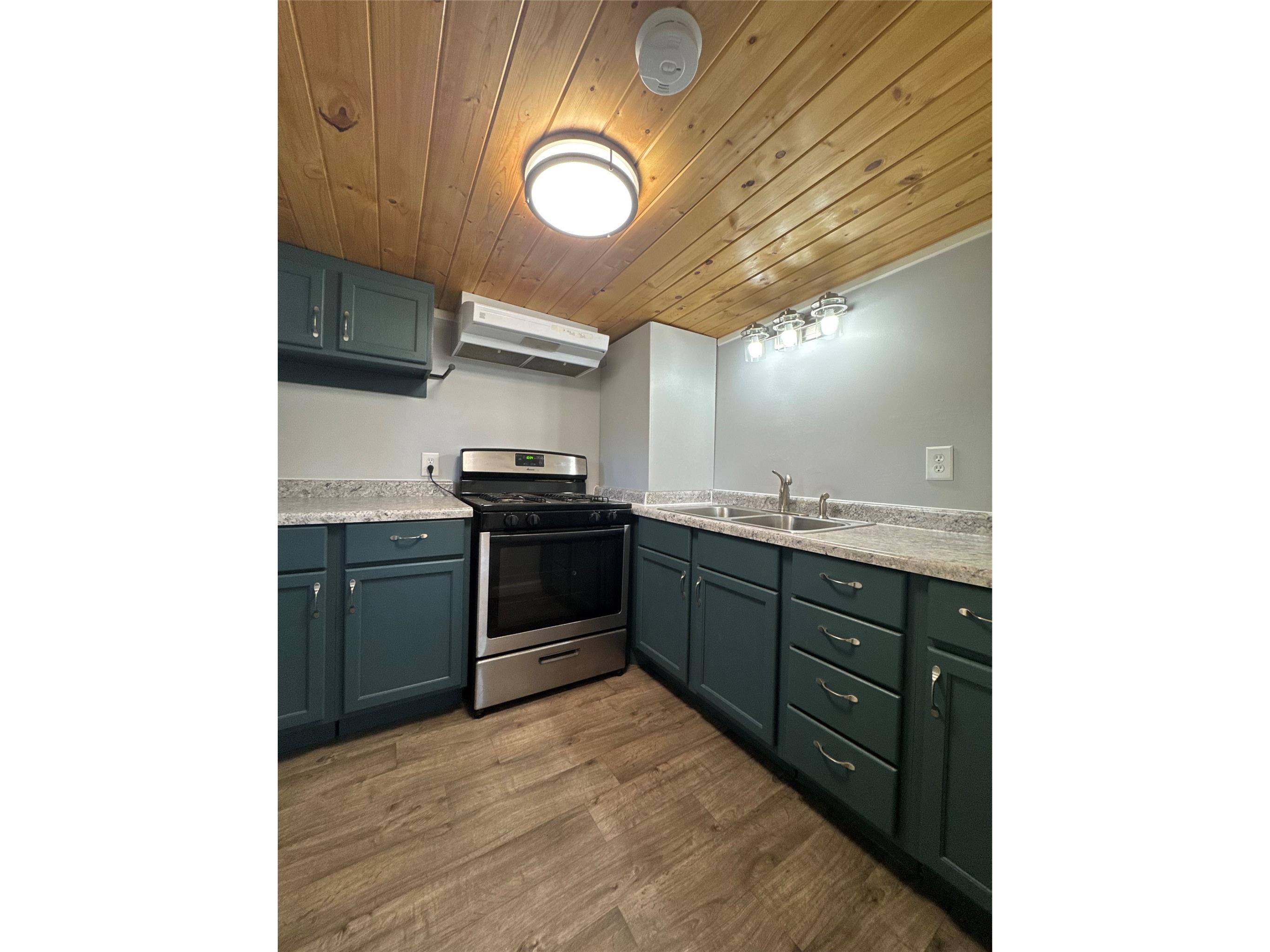 314 College Street Spooner WI 54801 1602861 image3