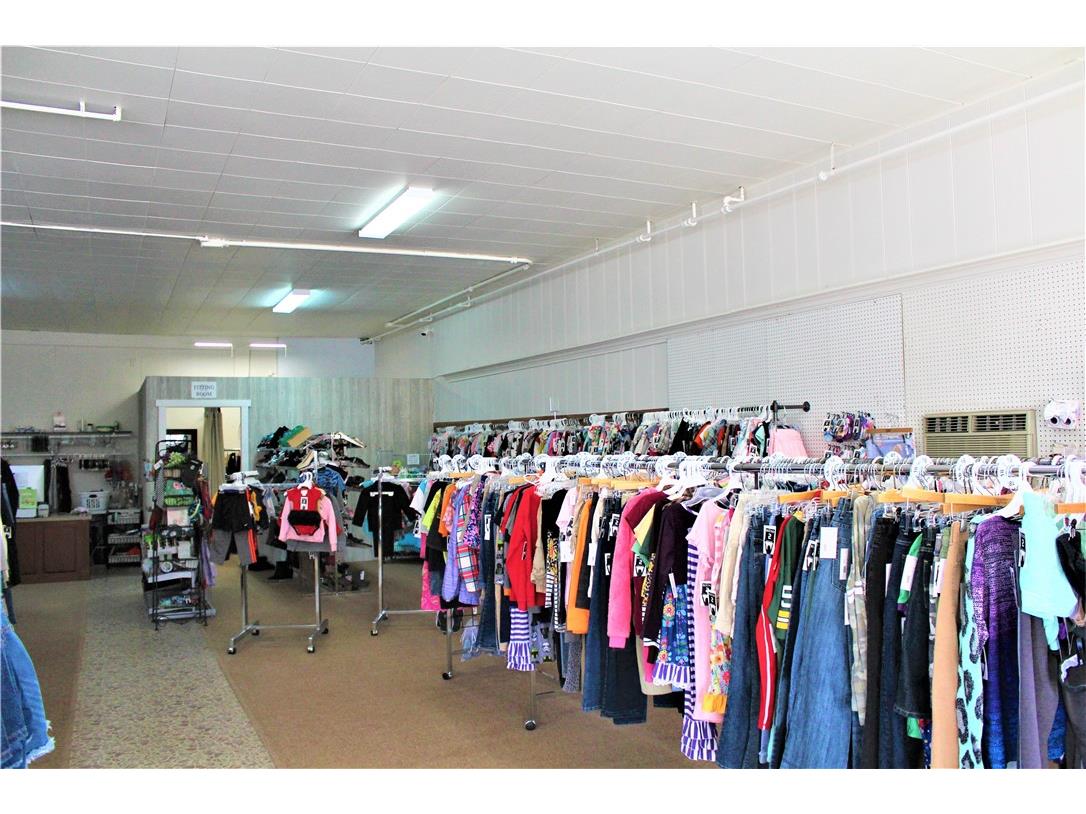 314 N Broadway Street Stanley WI 54768 1581119 image25