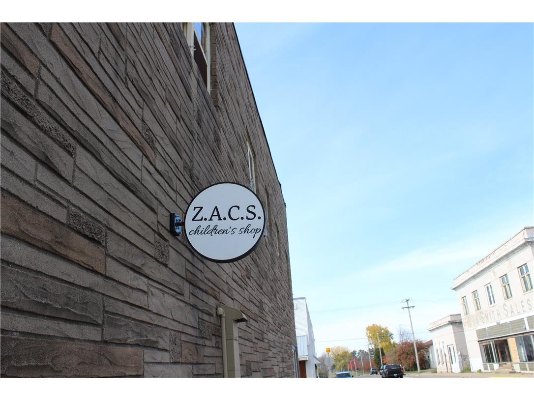 314 N Broadway Street Stanley WI 54768 1581119 image3