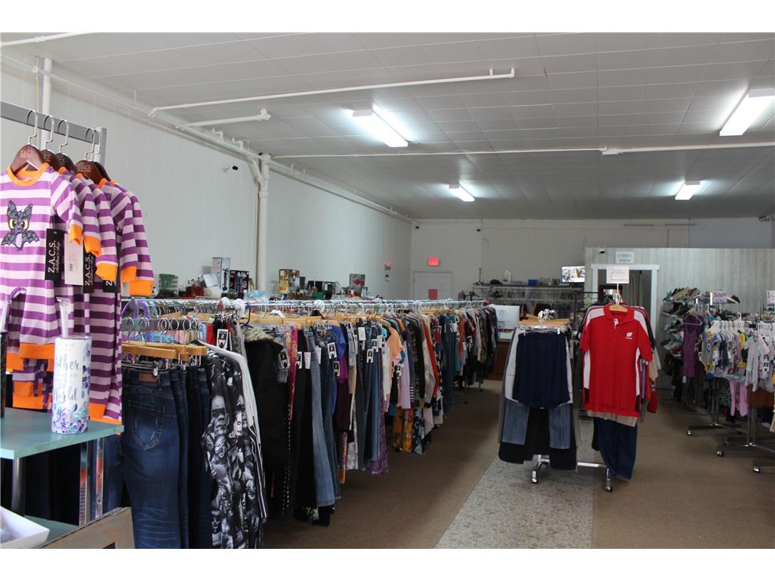 314 N Broadway Street Stanley WI 54768 1581119 image9