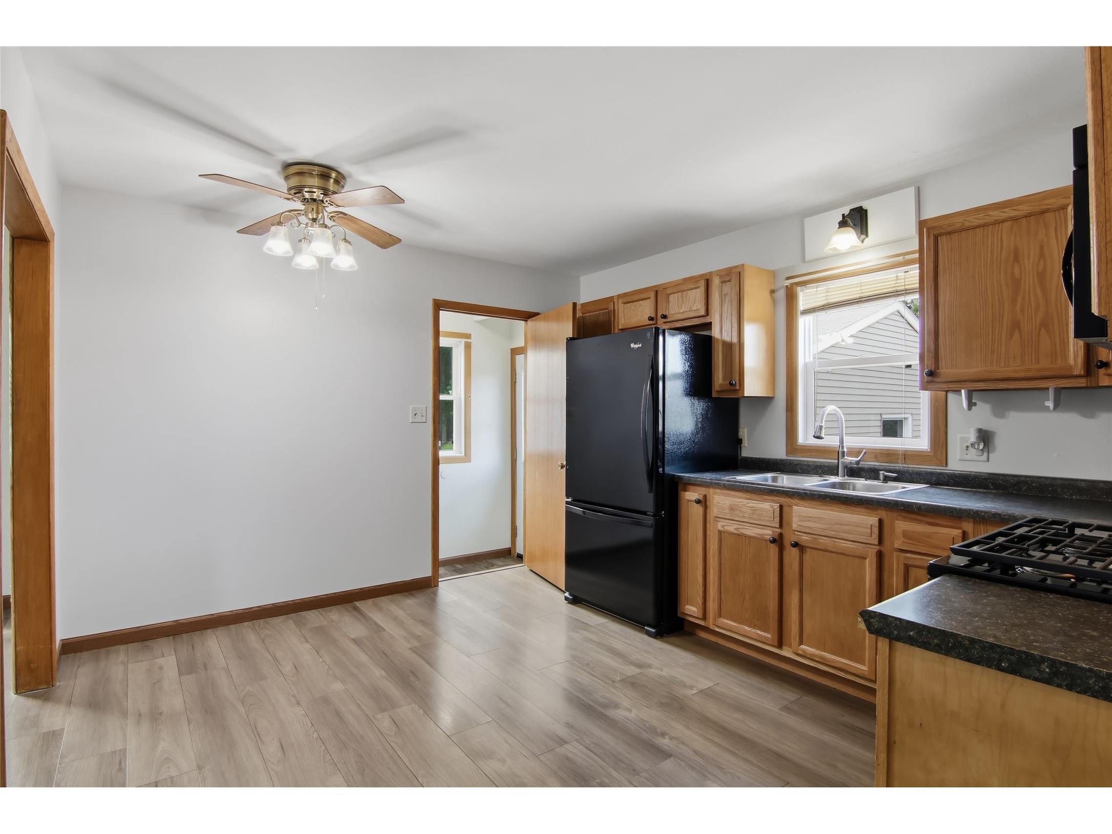 3140 W Folsom Street Eau Claire WI 54703 1602332 image10