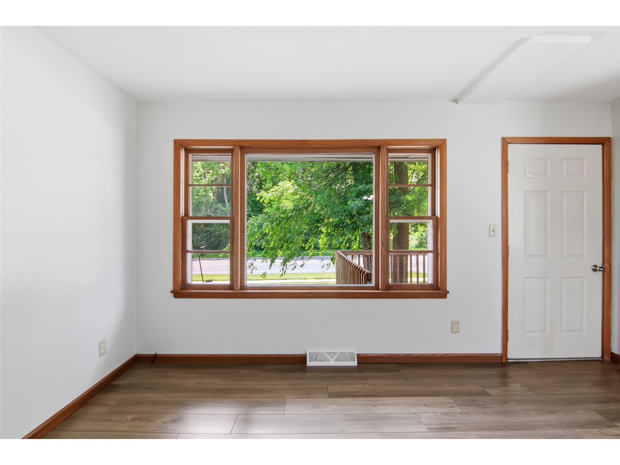 3140 W Folsom Street Eau Claire WI 54703 1602332 image3