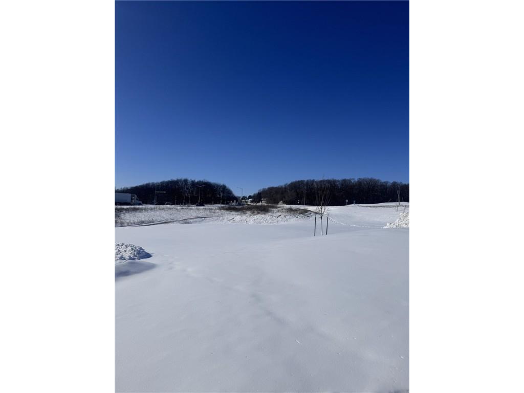 3155 Birch Street Eau Claire WI 54703 1588799 image1