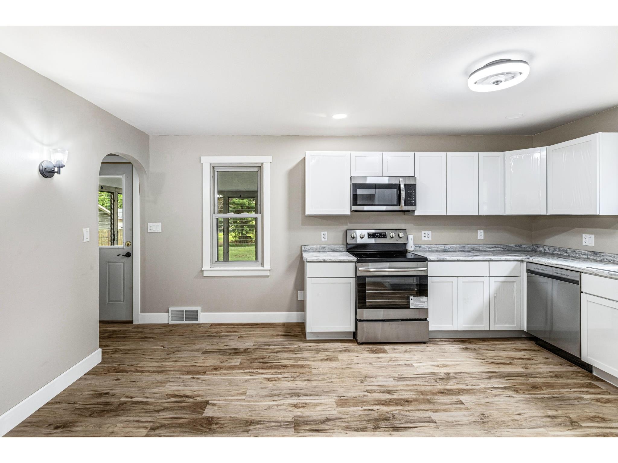 3161 Venus Avenue Eau Claire WI 54703 1601256 image14