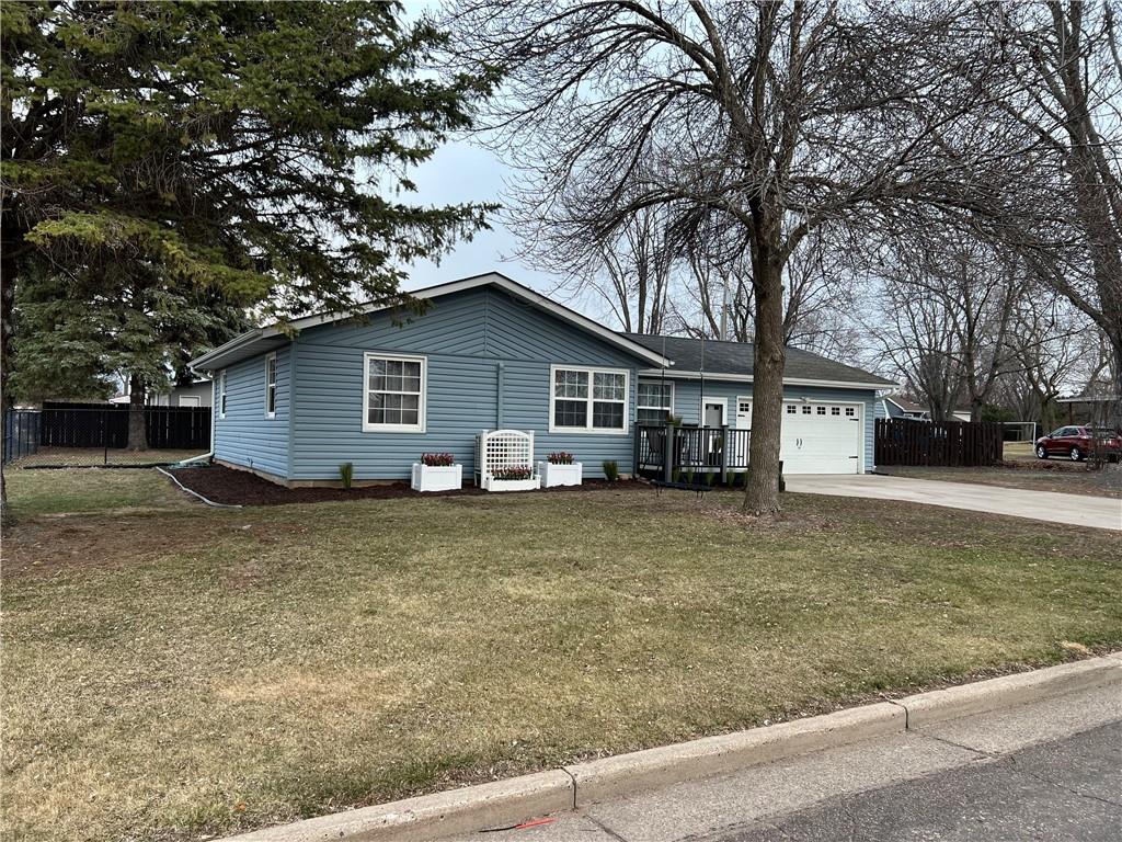 317 Division Street Chippewa Falls WI 54729 1580609 image1