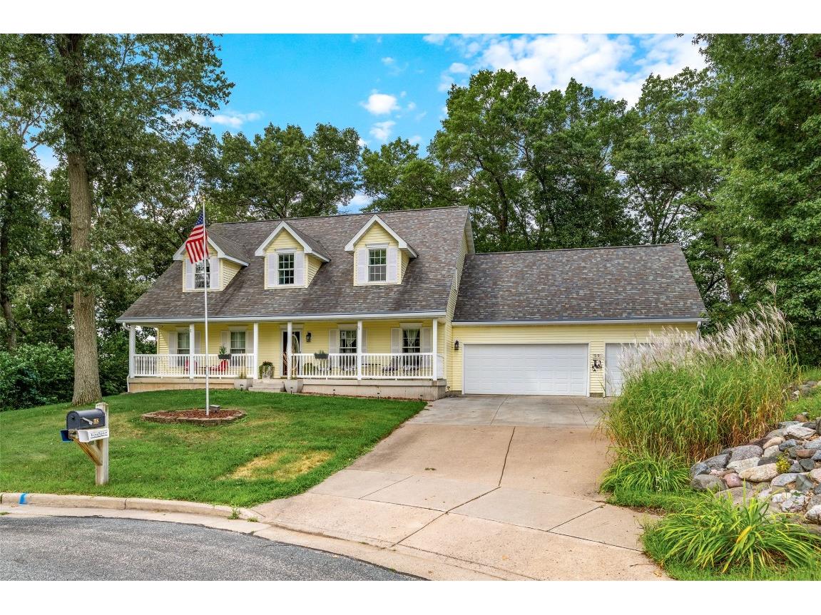 318 Paris Place Eau Claire WI 54703 1599602 image1