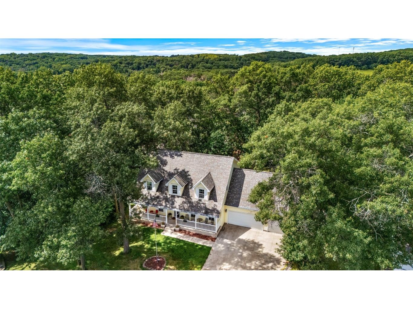 318 Paris Place Eau Claire WI 54703 1599602 image10
