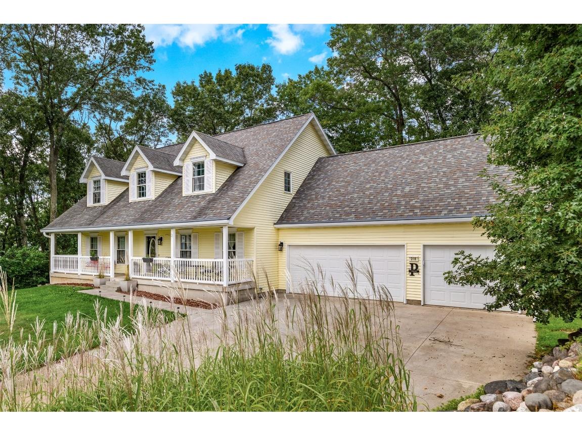 318 Paris Place Eau Claire WI 54703 1599602 image2