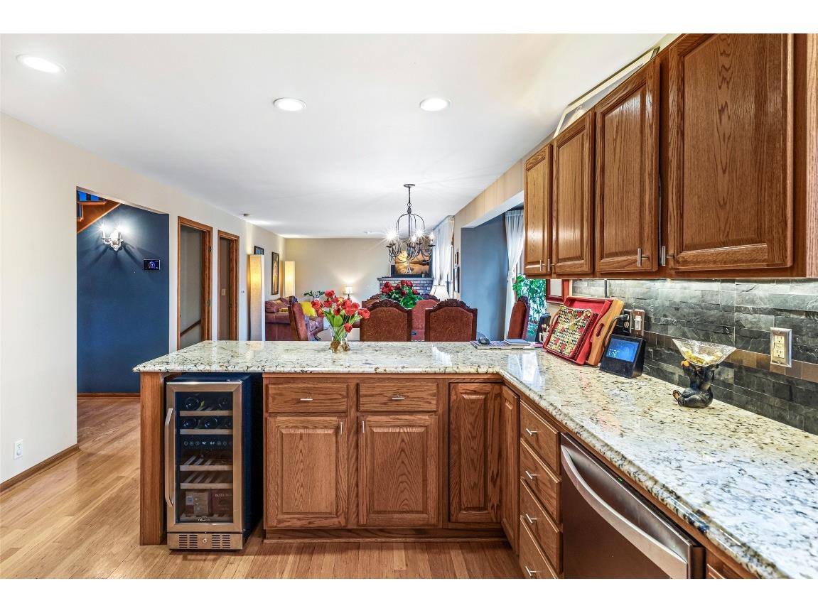 318 Paris Place Eau Claire WI 54703 1599602 image22