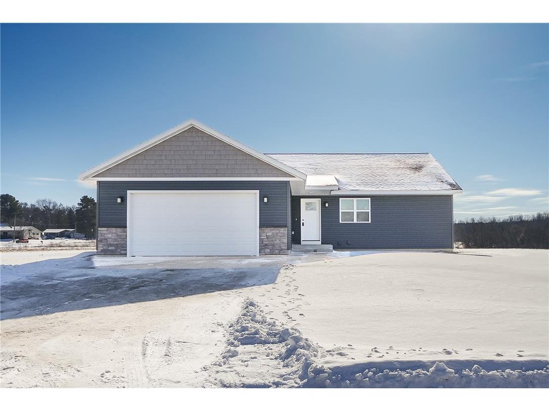 318 W Walnut Street Strum WI 54770 1598305 image1