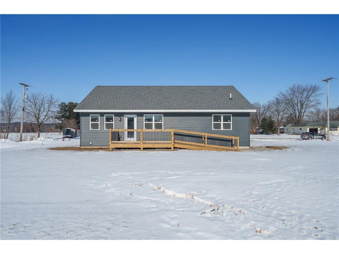 318 W Walnut Street Strum WI 54770 1598305 image2
