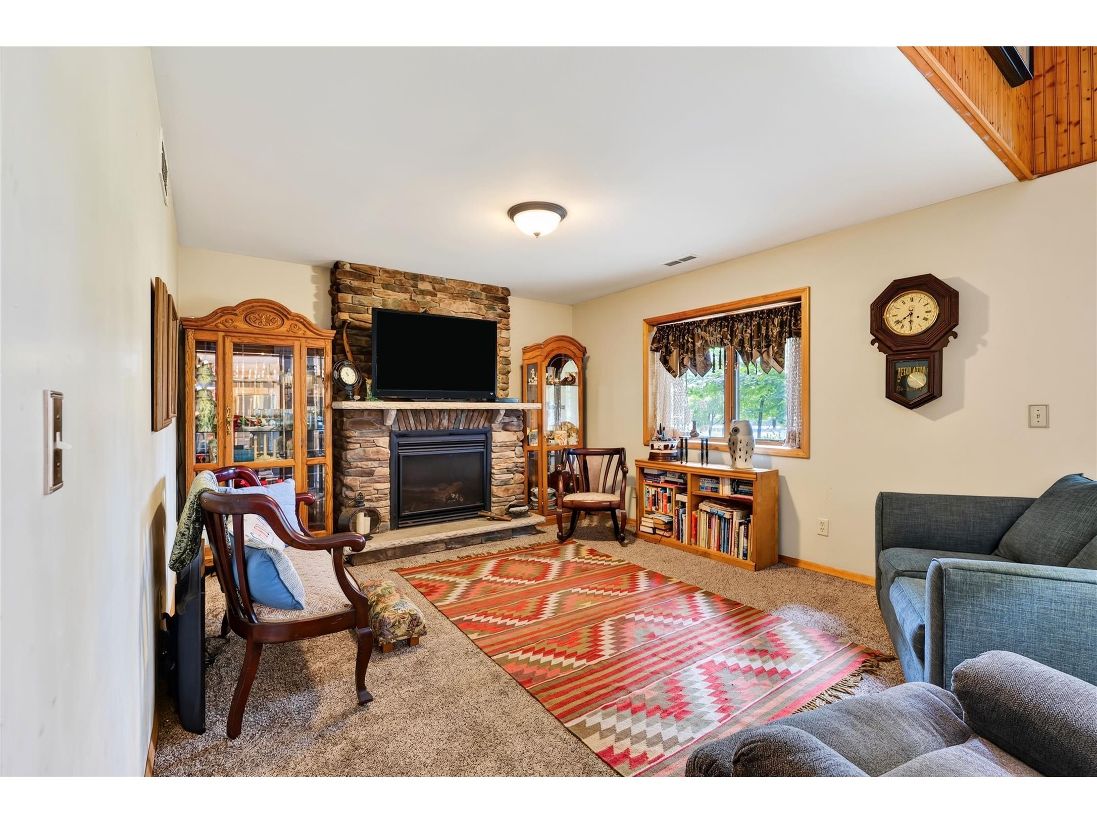 318 Wennenberg Shore Drive Shell Lake WI 54871 - Round Lake 1603523 image15