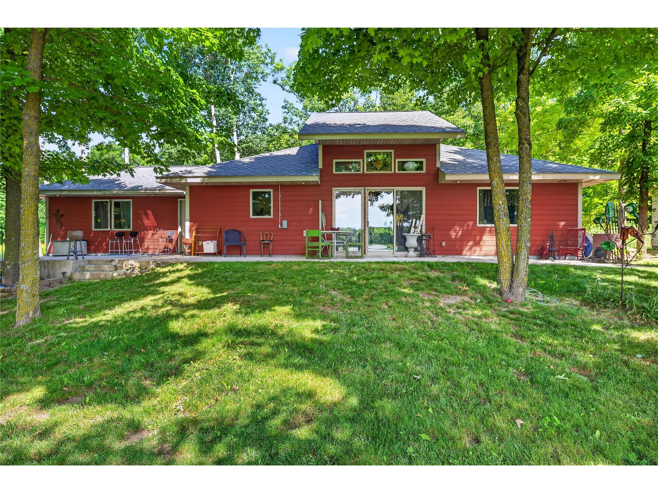 318 Wennenberg Shore Drive Shell Lake WI 54871 - Round Lake 1603523 image2