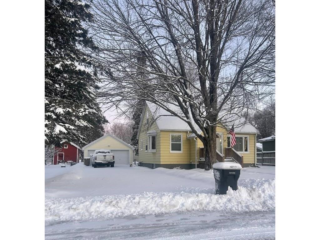 319 Eva Street Chippewa Falls WI 54729 1599432 image1