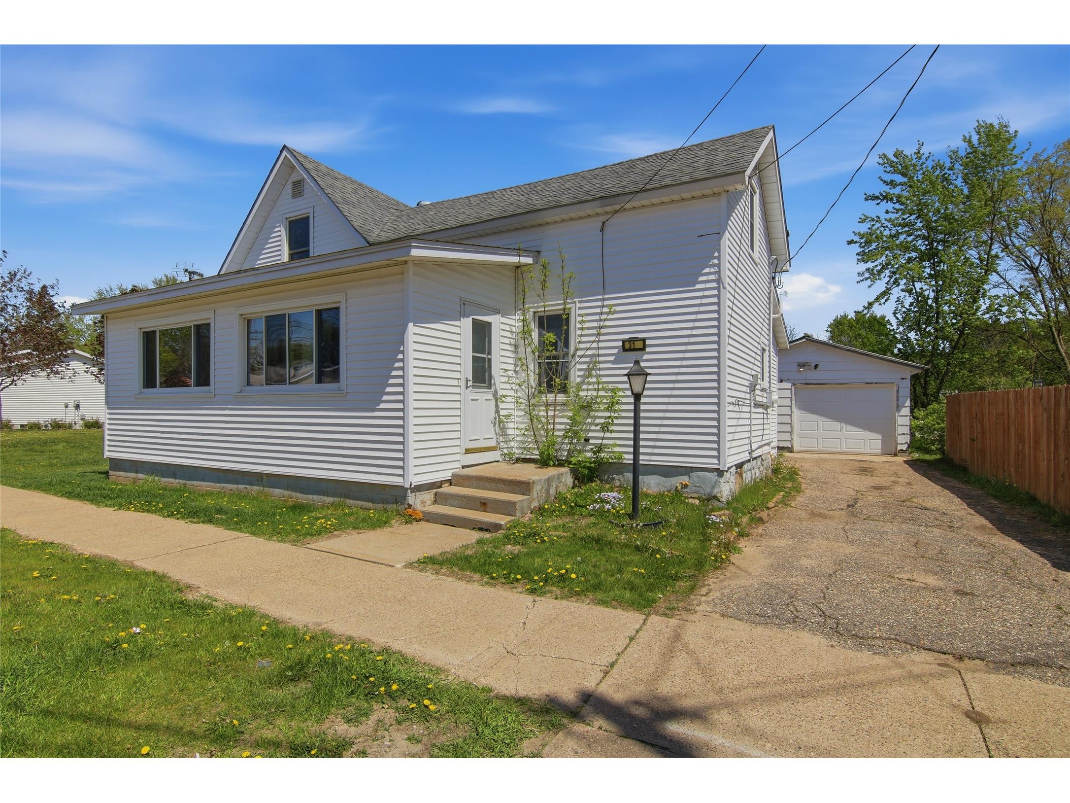 319 Park Street Augusta WI 54722 1601241 image1