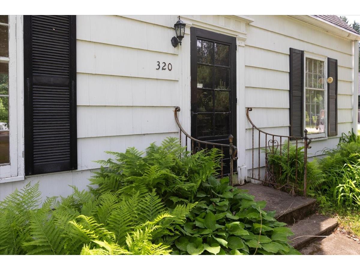 320 Elm Avenue W Menomonie WI 54751 1601822 image3