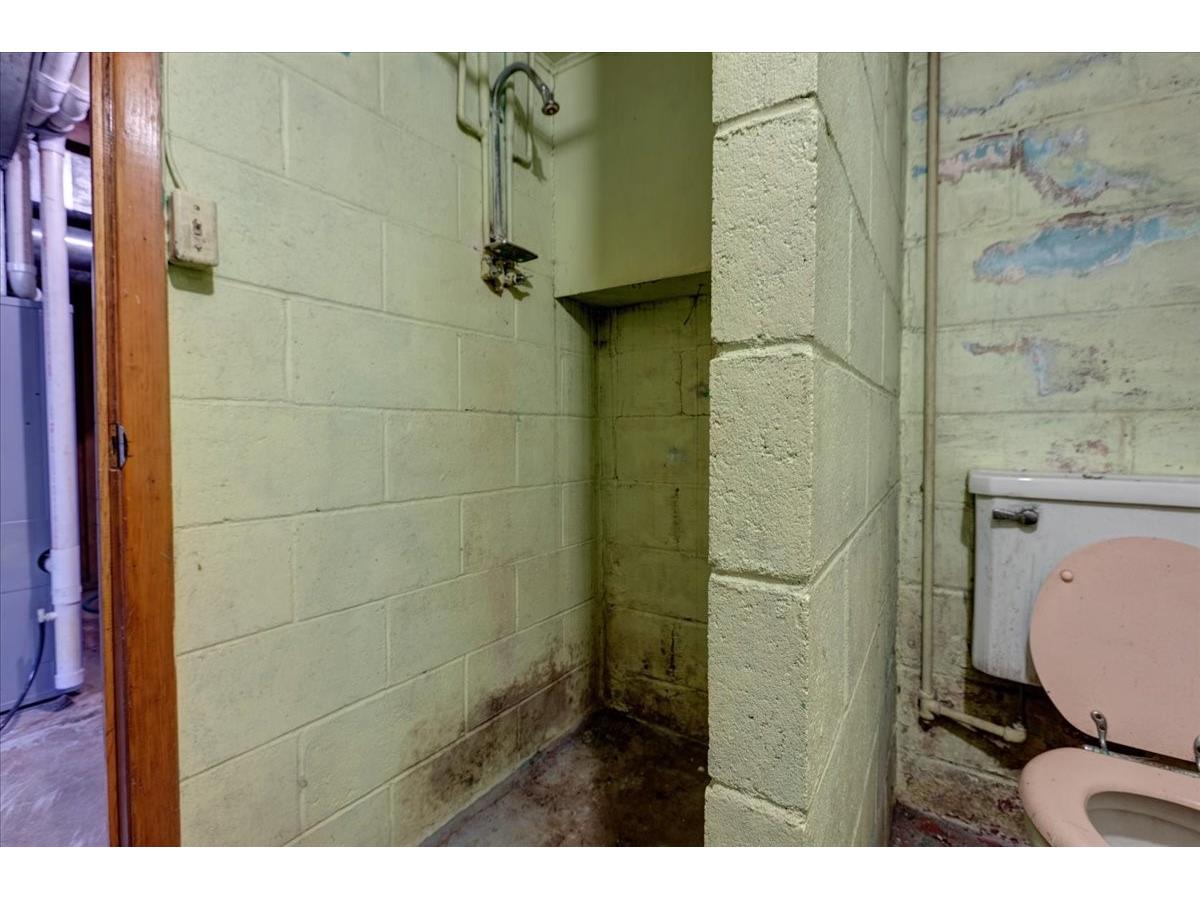 320 Elm Avenue W Menomonie WI 54751 1601822 image34