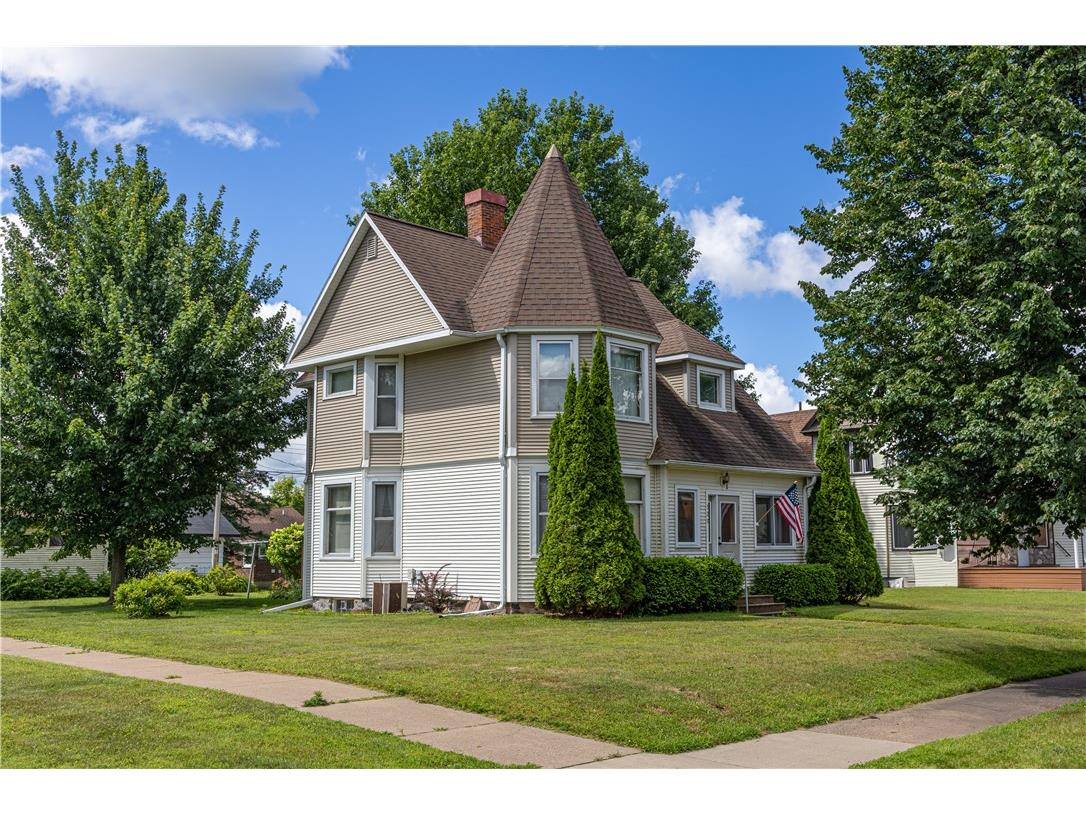 320 Miner Avenue E Ladysmith WI 54848 1593647 image1