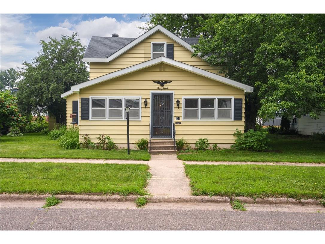 320 Olive Street Chippewa Falls WI 54729 1593356 image1