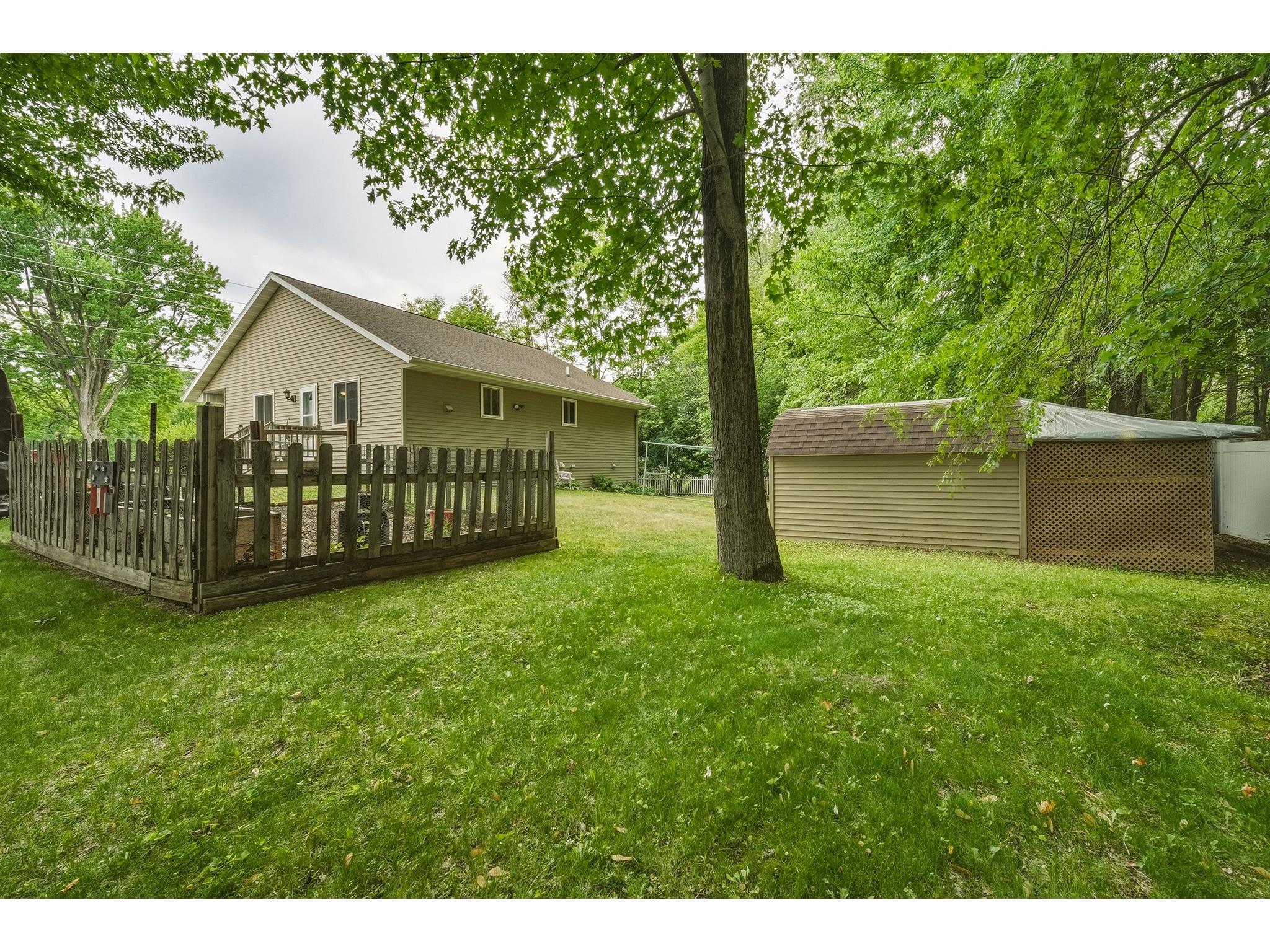 3206 W Folsom Eau Claire WI 54703 1601855 image11