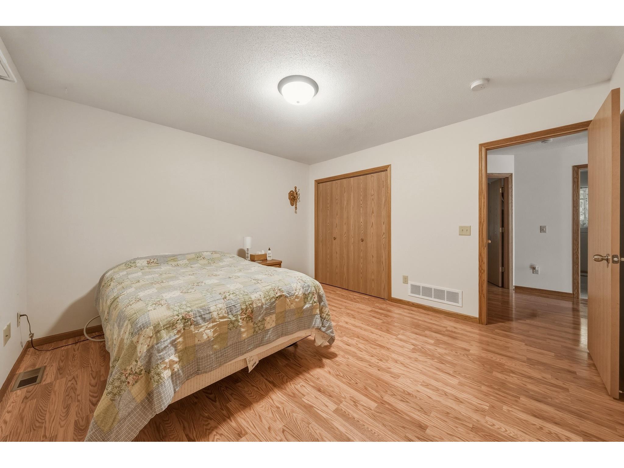 3206 W Folsom Eau Claire WI 54703 1601855 image21