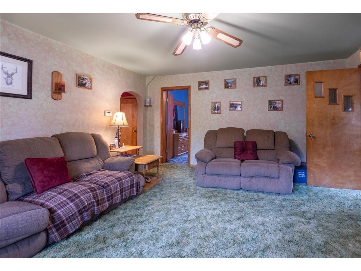 321 Drier Street Durand WI 54736 1602366 image19
