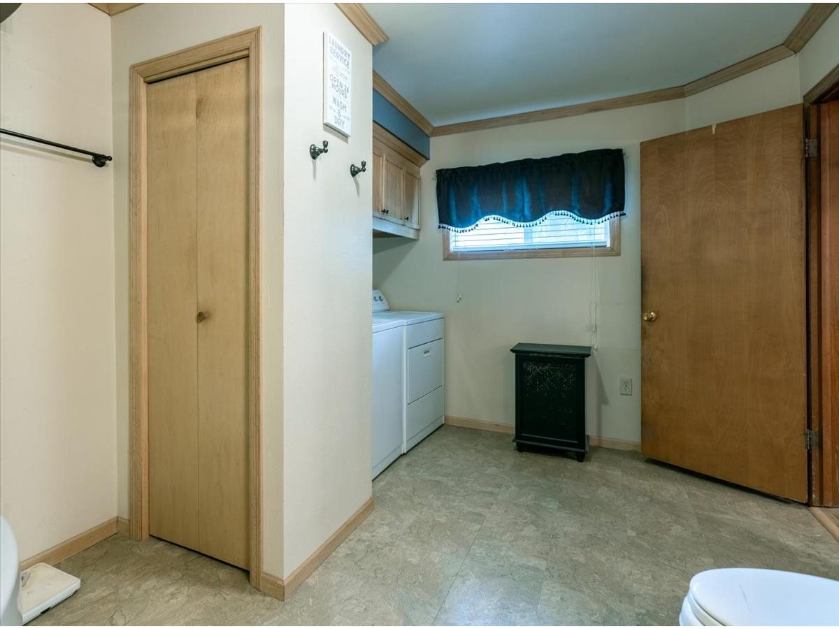 321 Drier Street Durand WI 54736 1602366 image26