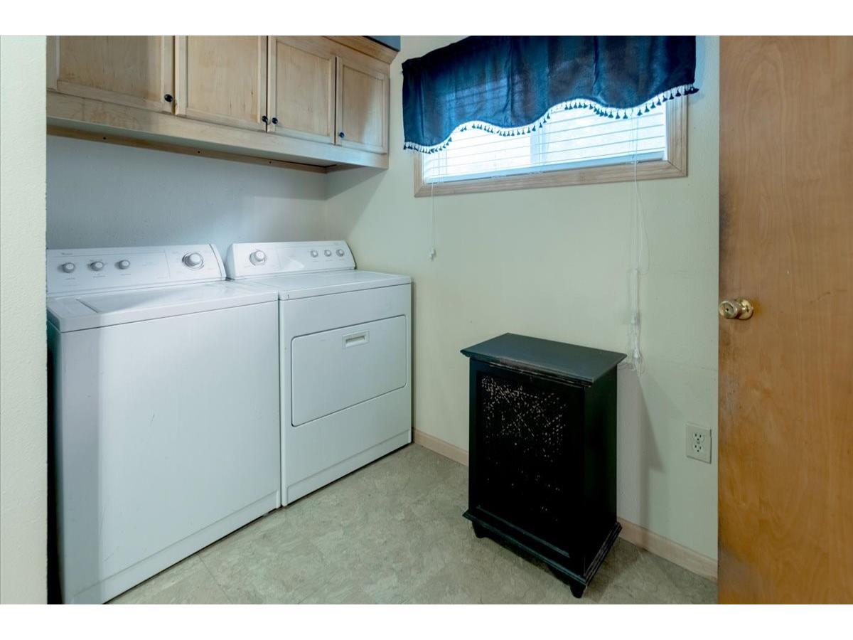 321 Drier Street Durand WI 54736 1602366 image27