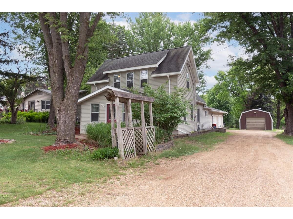 321 Drier Street Durand WI 54736 1602366 image3