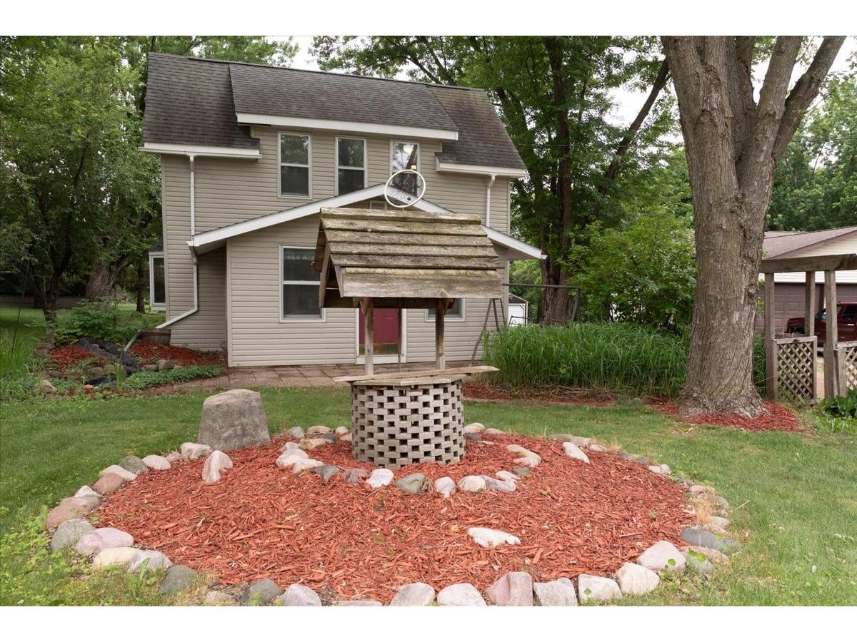 321 Drier Street Durand WI 54736 1602366 image44