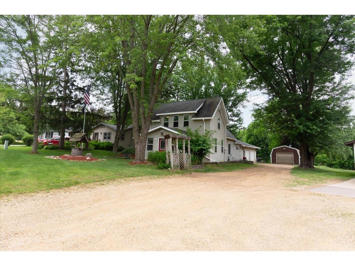 321 Drier Street Durand WI 54736 1602366 image47