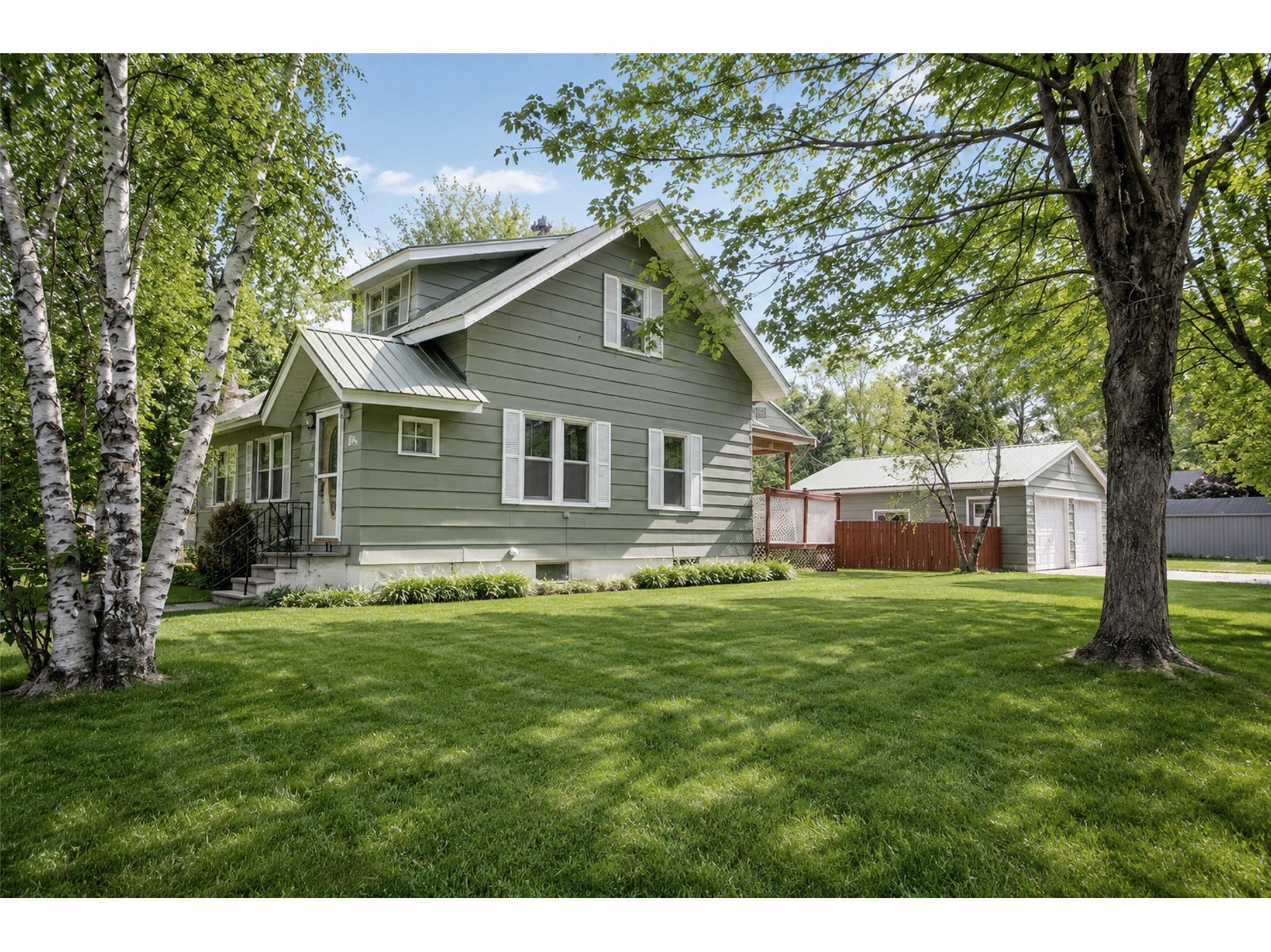 321 Eva Street Chippewa Falls WI 54729 1601643 image1