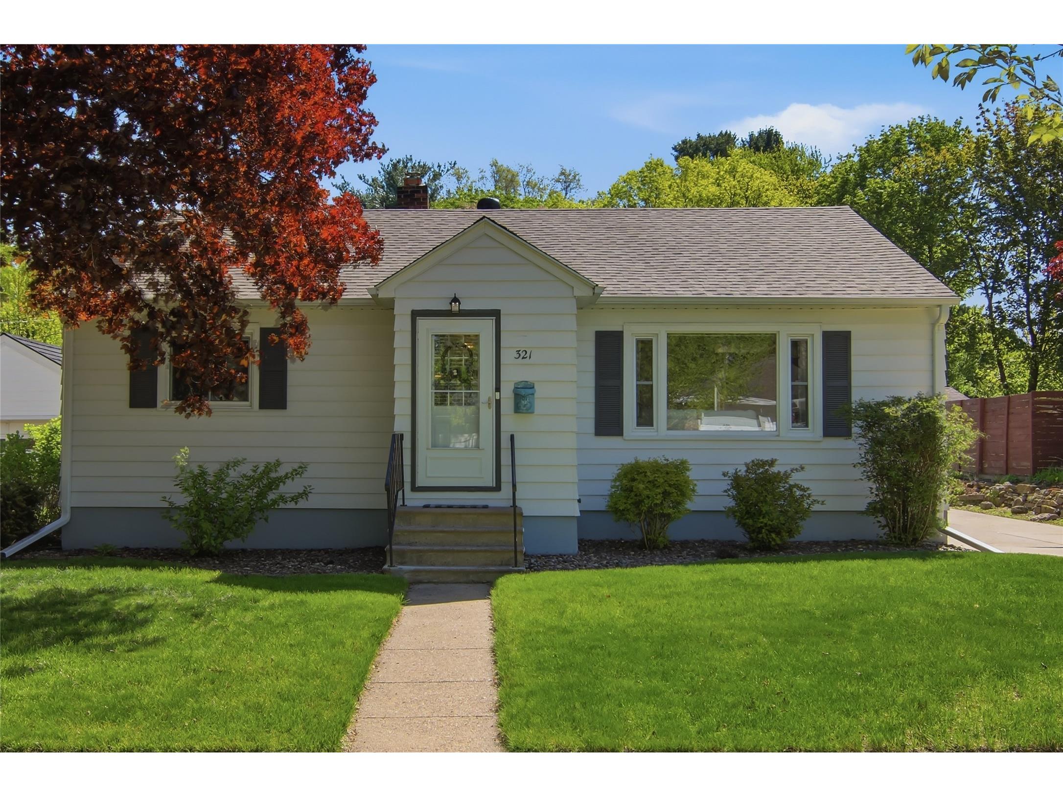 321 Margaret Street Eau Claire WI 54701 1601147 image1