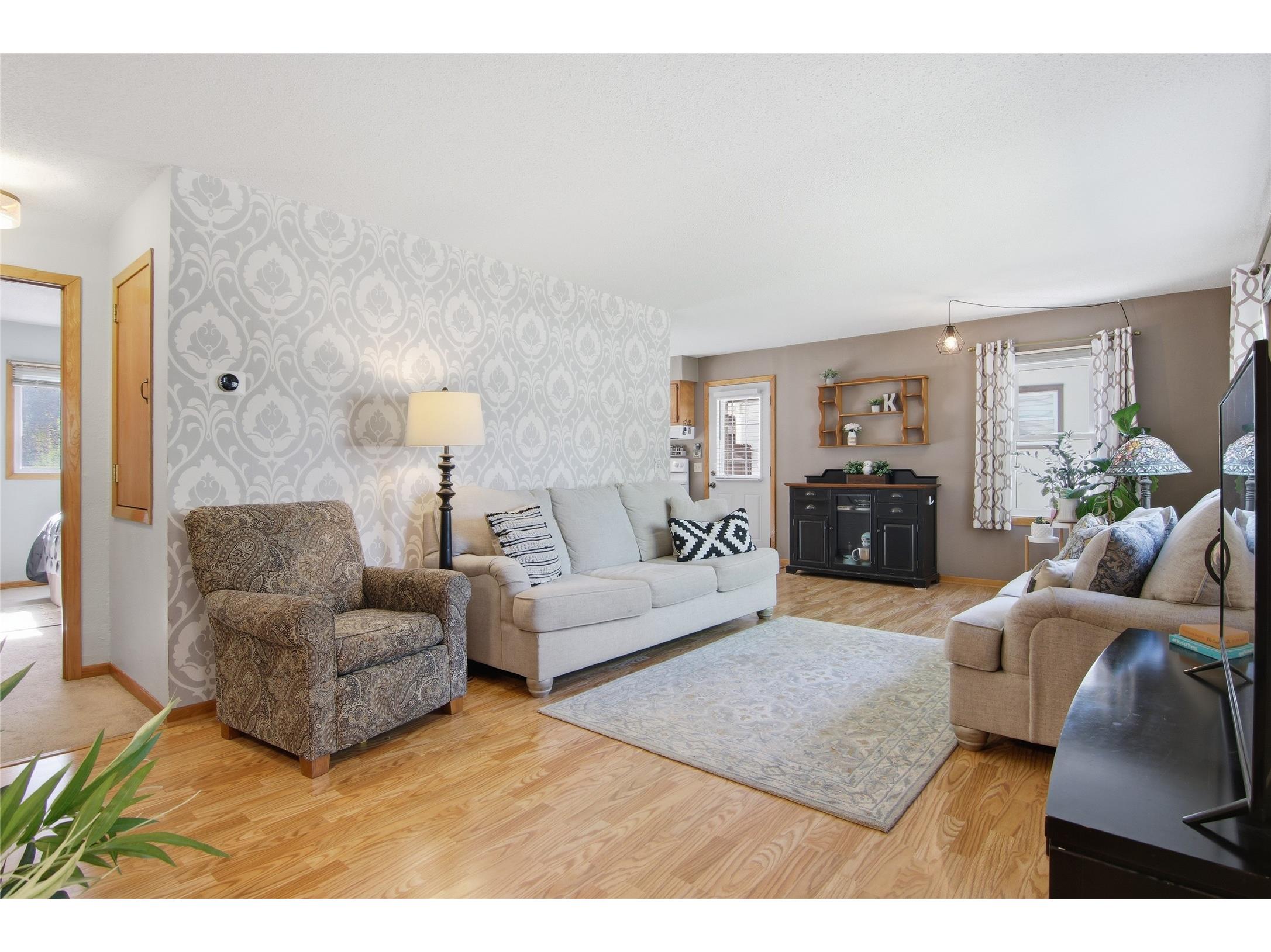 321 Margaret Street Eau Claire WI 54701 1601147 image2