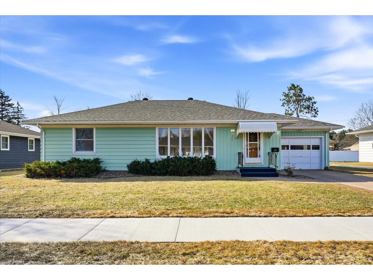 321 W Tyler Avenue Eau Claire WI 54701 1598963 image1