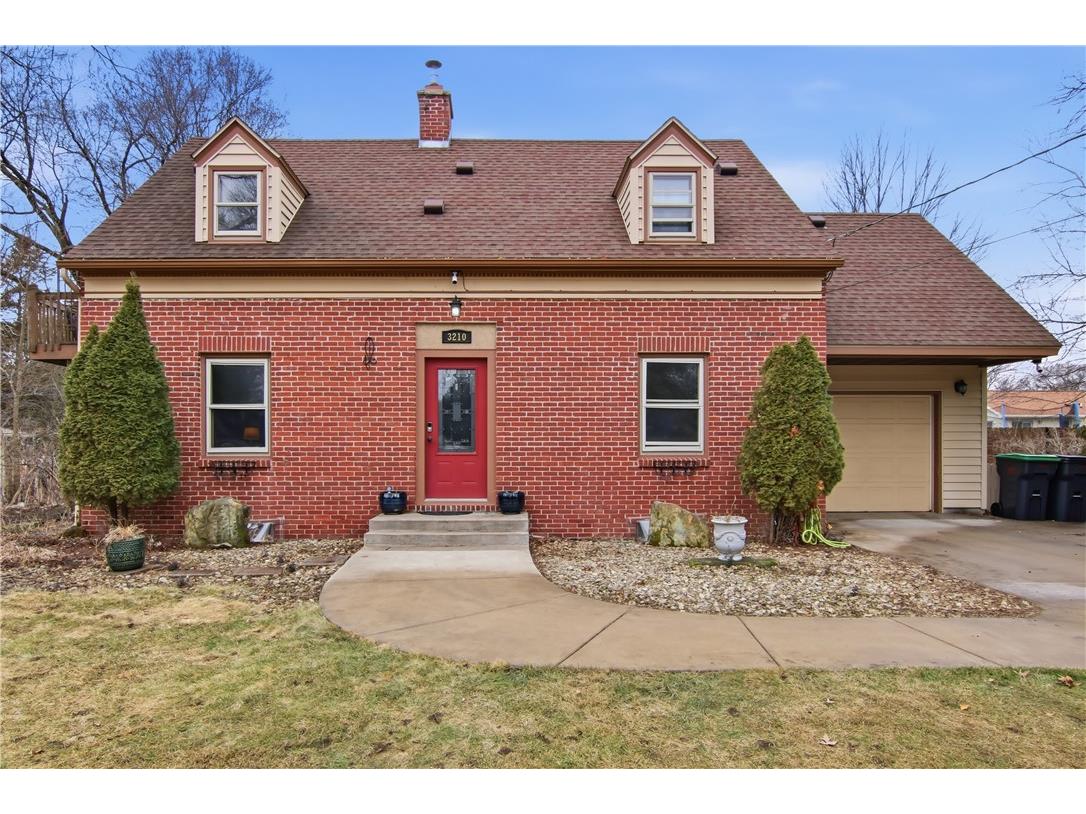 3210 Midway Street Eau Claire WI 54703 1598952 image1