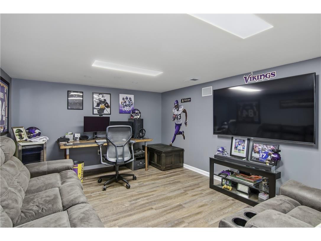 3210 Midway Street Eau Claire WI 54703 1598952 image34