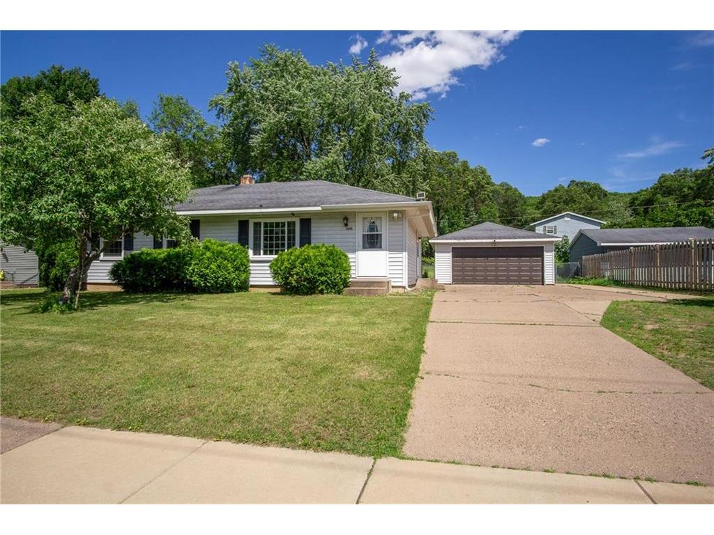 3213 Oakland Street Eau Claire WI 54703 1582843 image1