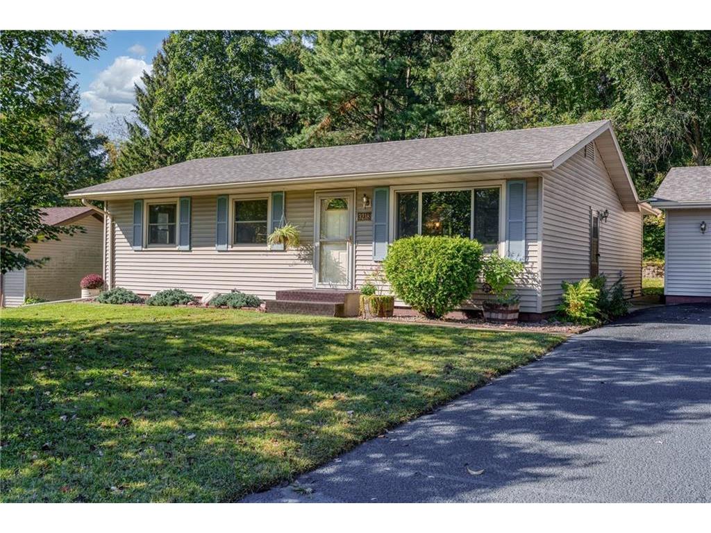 3218 Glenhaven Place Eau Claire WI 54703 1586009 image1