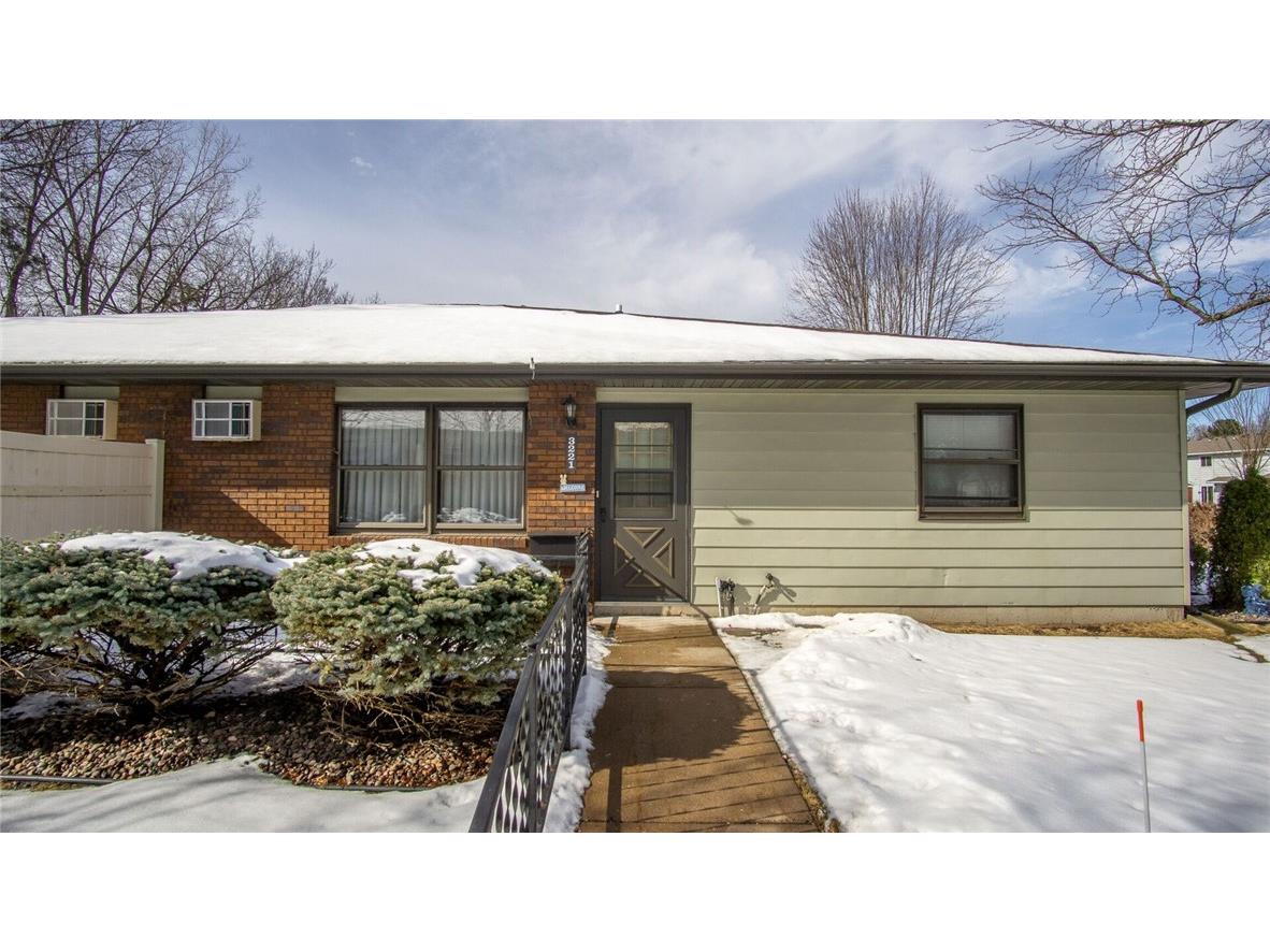 3221 Garner St. #3 Eau Claire WI 54701 1588980 image1