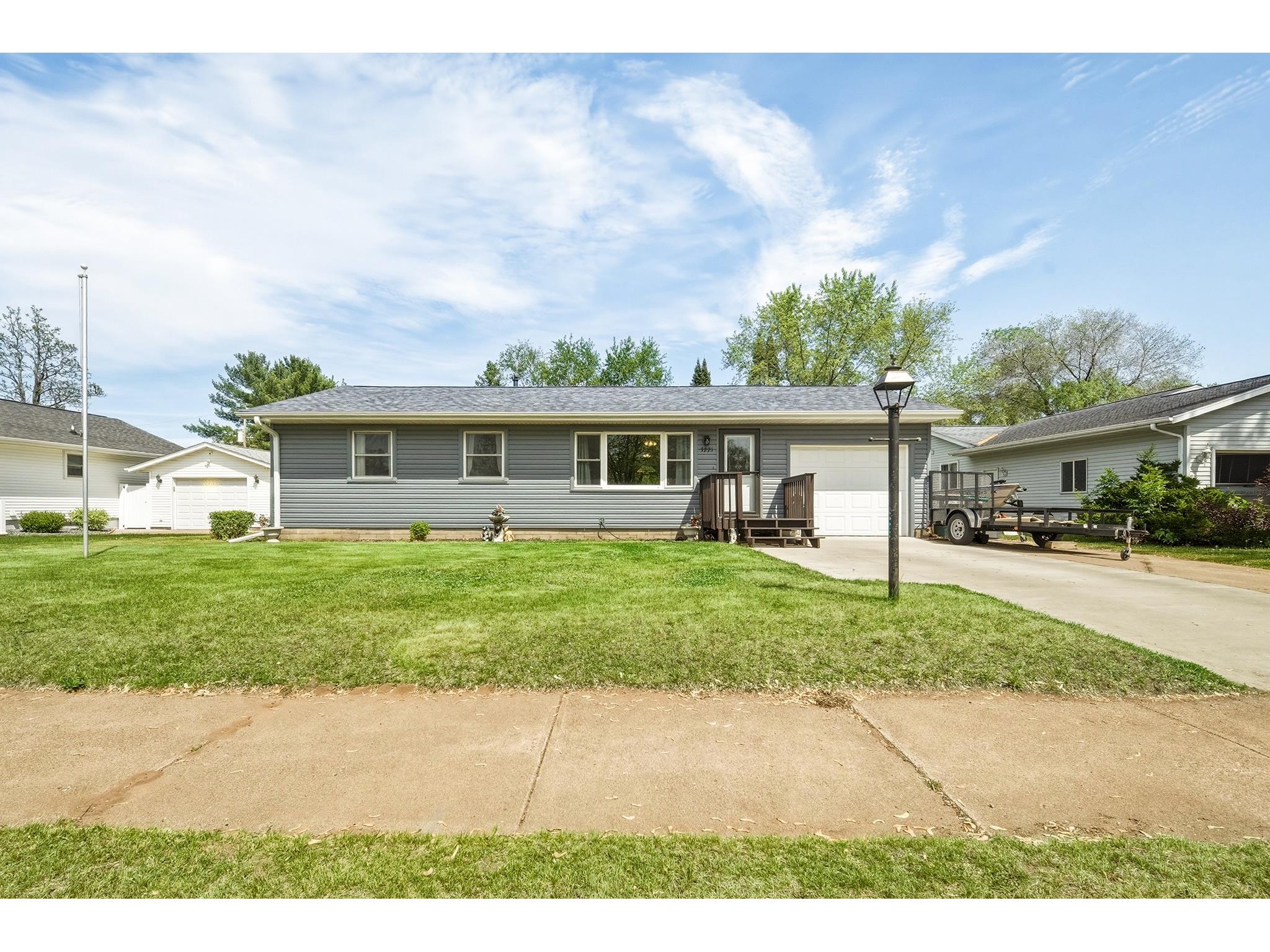 3221 Venus Avenue Eau Claire WI 54703 1601024 image1