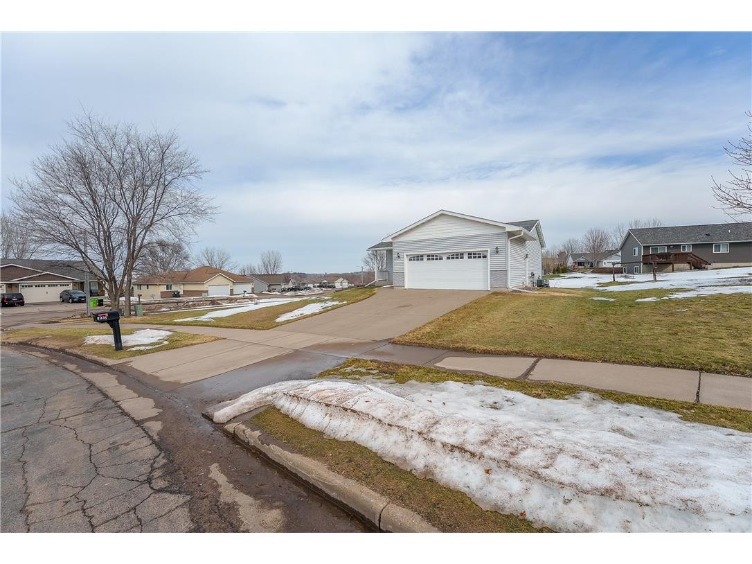 3235 West Ridge Drive Eau Claire WI 54703 1598503 image3