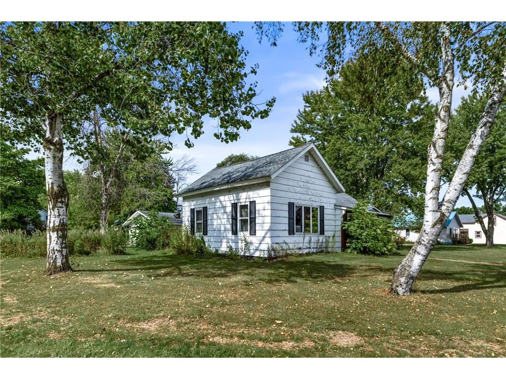 324 Cobban Street Chippewa Falls WI 54729 1585866 image1