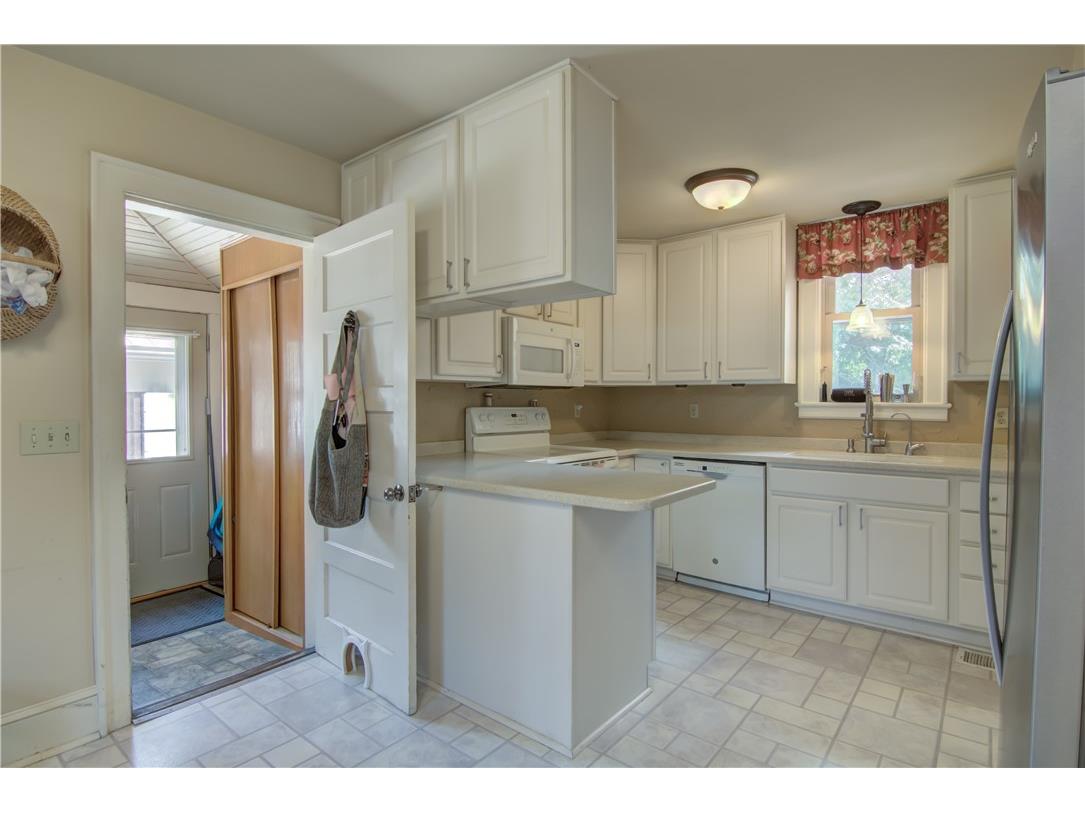 324 Coleman Street Chippewa Falls WI 54729 1595550 image10