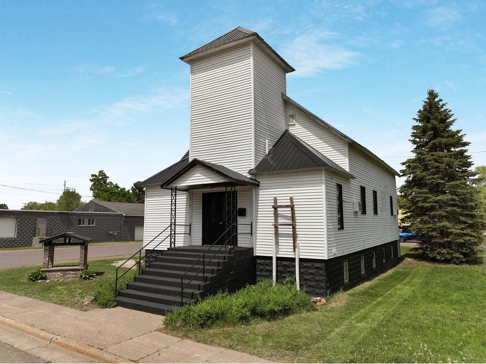 324 Douglas Street #1-2 Chetek WI 54728 1601466 image1