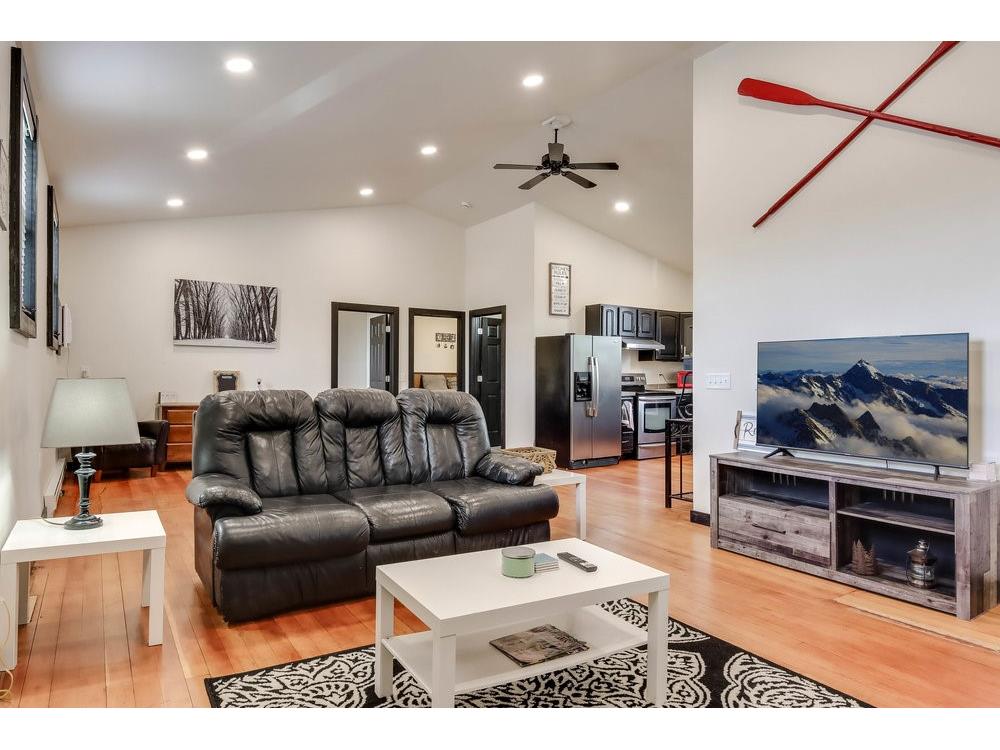 324 Douglas Street #1-2 Chetek WI 54728 1601466 image8